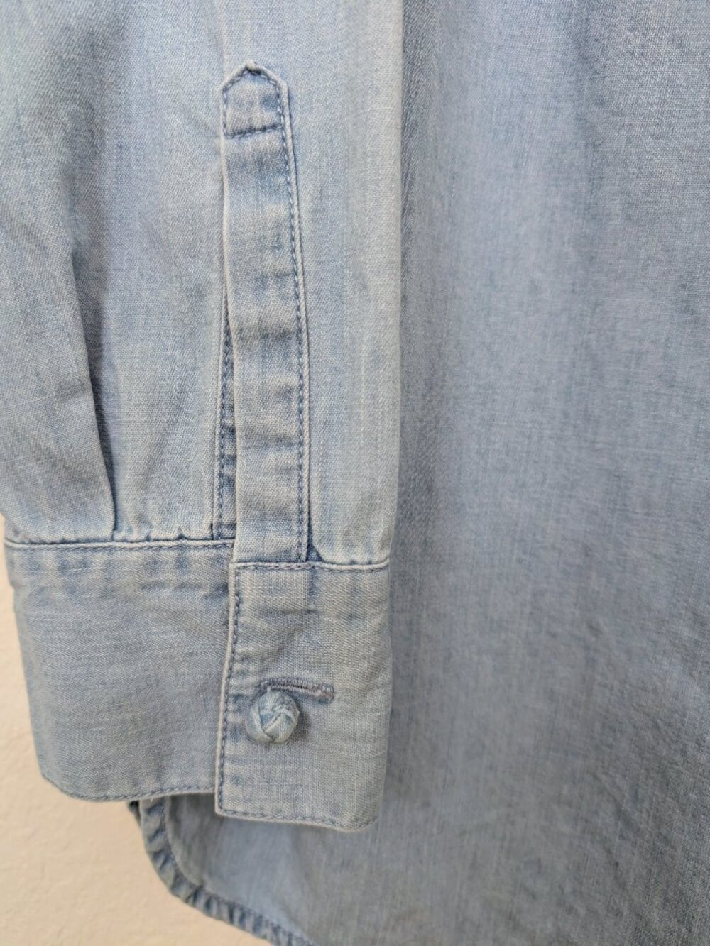 J. Jill Light Wash Denim Shirt Mandarin Collar Knot Buttons 100% Cotton Size S - Picture 4 of 9